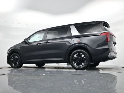 New 2026 Kia Carnival LXS image 39