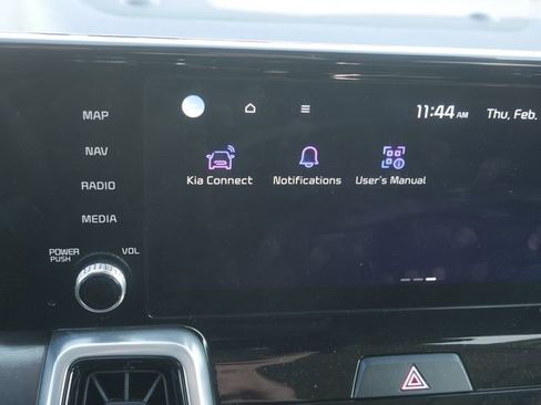 Used 2023 Kia Sorento SX image 52