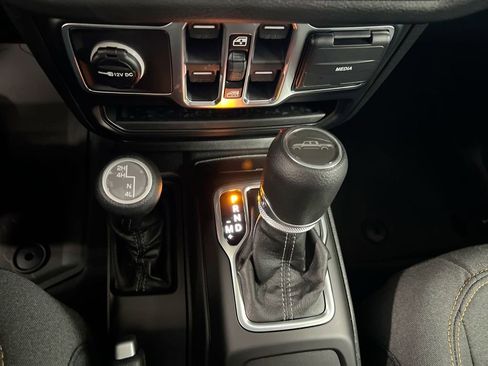 New 2026 Jeep Gladiator Sport image 16