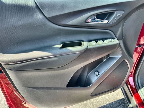 Certified 2023 Chevrolet Equinox RS image 22