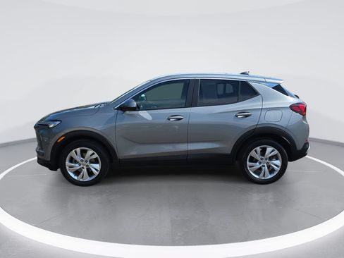 Certified 2024 Buick Encore GX Preferred w/ Comfort Package FWD image 7