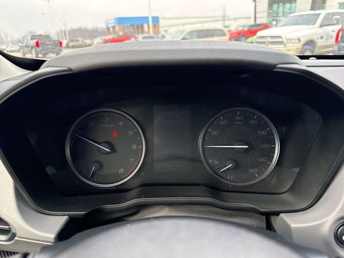 Used 2024 Subaru Crosstrek 2.0i Premium w/ Popular Package #4 image 18