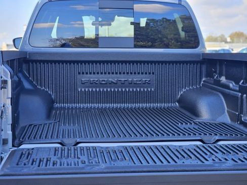 New 2026 Nissan Frontier PRO-4X w/ Tow Package AWD/4WD image 29