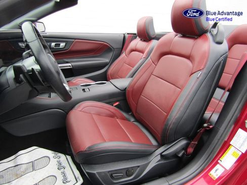 Certified 2025 Ford Mustang GT Premium RWD image 3