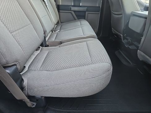 Used 2015 Ford F150 XLT image 82