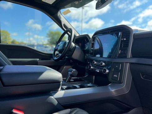 New 2025 Ford F150 XLT w/ Equipment Group 303A High image 31