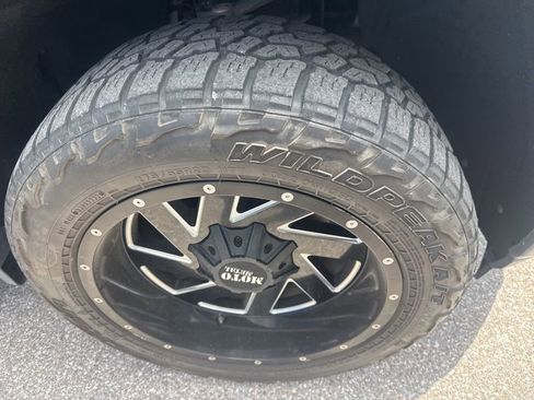 Used 2021 Chevrolet Silverado 1500 Custom w/ Rally Edition image 11