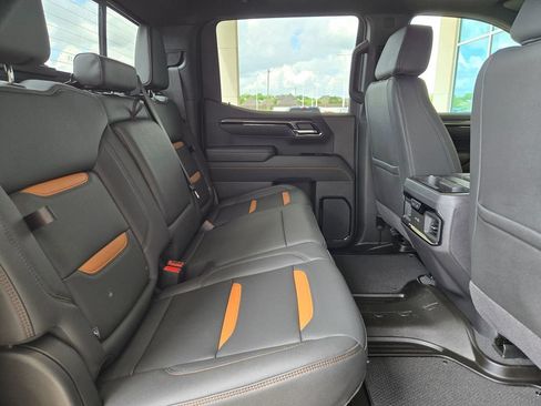 Used 2026 GMC Sierra 1500 AT4 w/ AT4 Premium Package AWD/4WD image 25