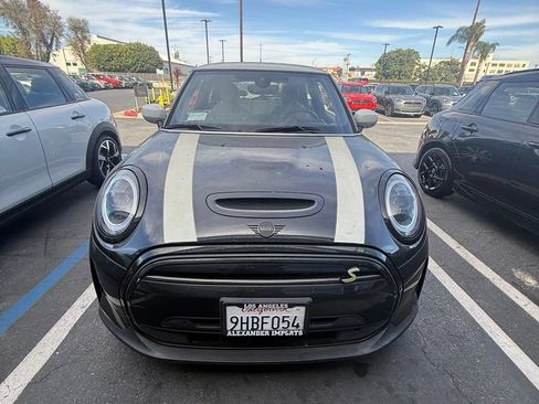 Used 2023 MINI Cooper SE FWD image 2
