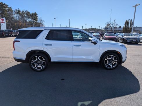 Used 2023 Hyundai Palisade SEL w/ Premium Package image 7