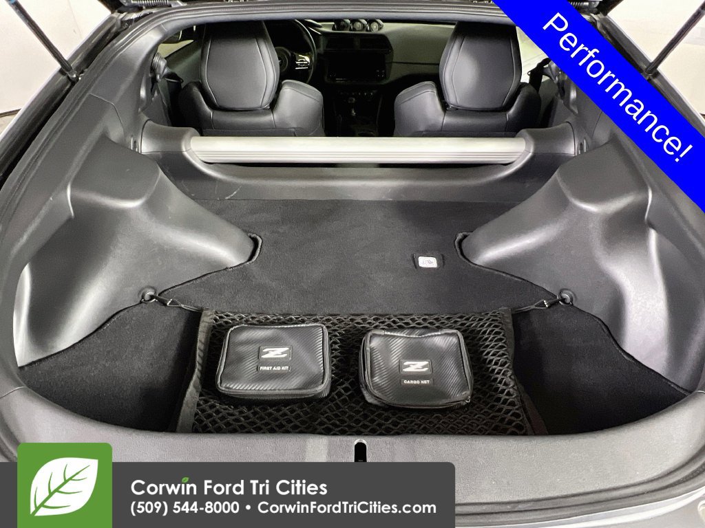 Used 2025 Nissan Z Performance w/ Floor Mat Package RWD image 14