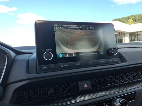 Used 2024 Honda CR-V EX image 12