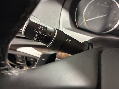 Used 2019 Acura MDX SH-AWD w/ Technology Package image 11