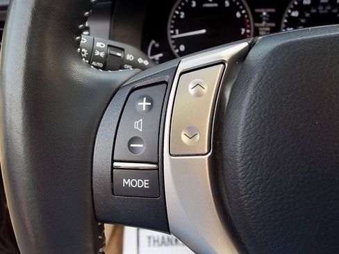Used 2013 Lexus ES 350 w/ Luxury Pkg FWD image 19