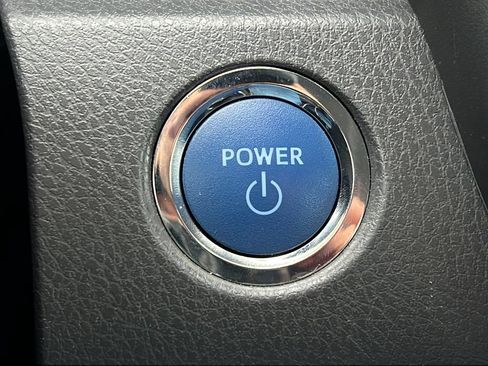 Used 2022 Toyota Camry LE FWD image 26