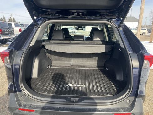 Used 2023 Toyota RAV4 XLE Premium image 24