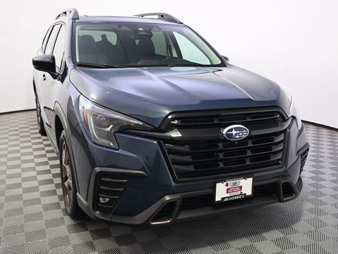 Certified 2025 Subaru Ascent Bronze Edition image 9