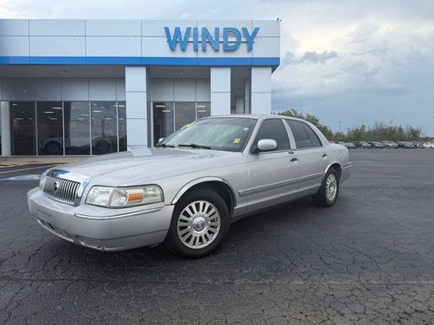 Used 2006 Mercury Grand Marquis LS RWD image 1