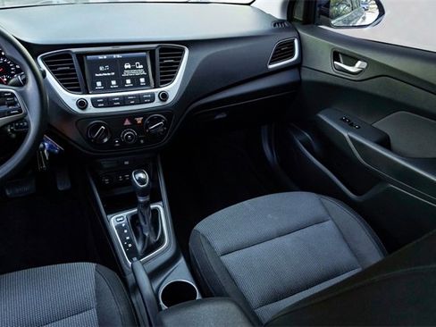 Used 2021 Hyundai Accent SEL image 24