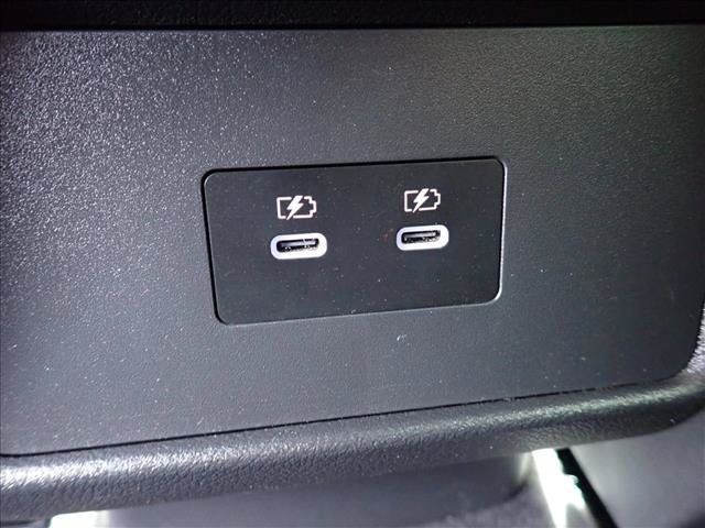 Used 2024 Nissan Rogue SV w/ SV Premium Package FWD image 11