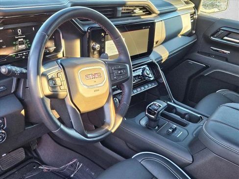 Certified 2024 GMC Sierra 1500 AT4X image 10