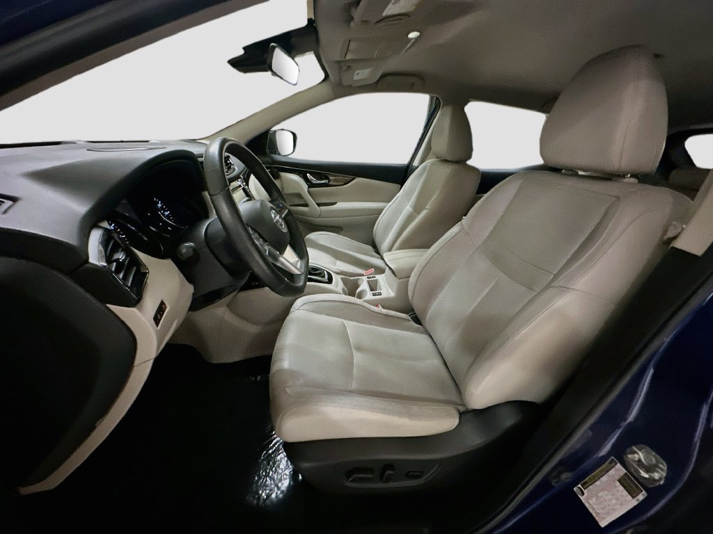 Used 2019 Nissan Rogue Sport SL FWD image 20