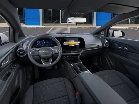 New 2026 Chevrolet Equinox EV LT FWD image 15