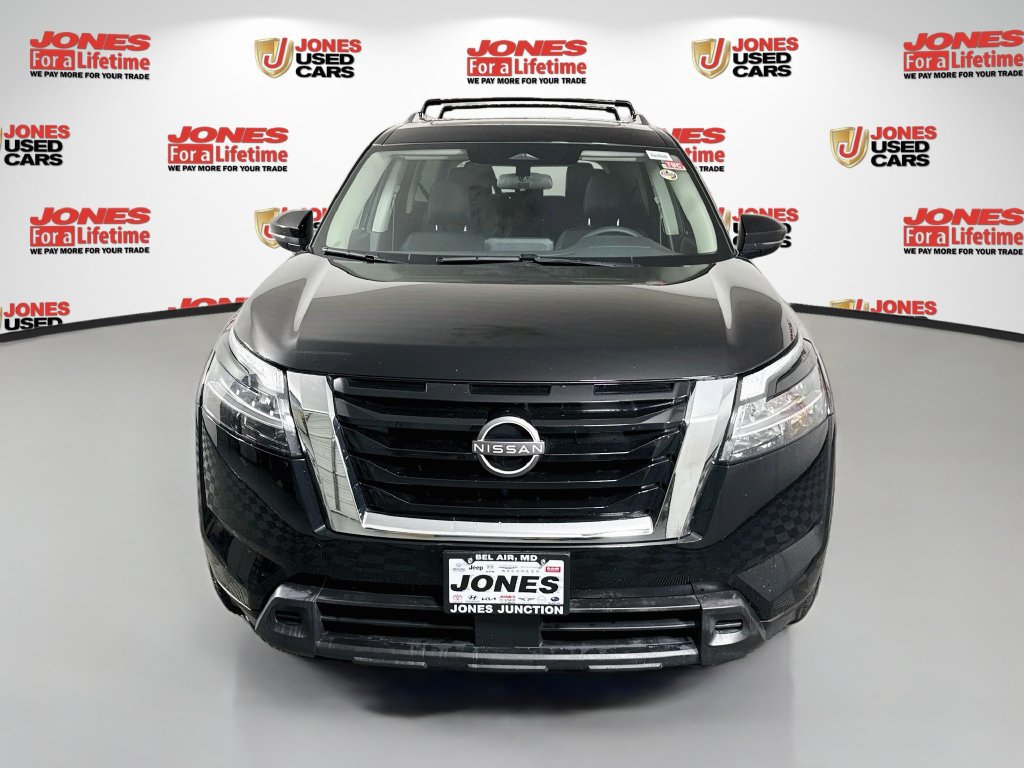 Used 2022 Nissan Pathfinder SV w/ SV Premium Package AWD/4WD image 12