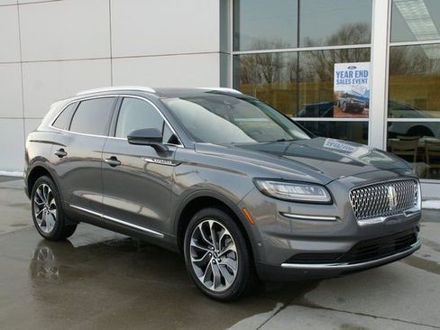 Used 2023 Lincoln Nautilus Reserve w/ Equipment Group 201A image 8