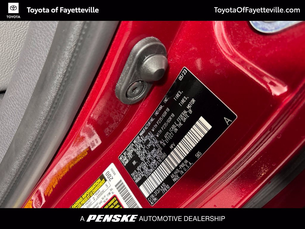 Certified 2023 Toyota Sienna Limited FWD image 27