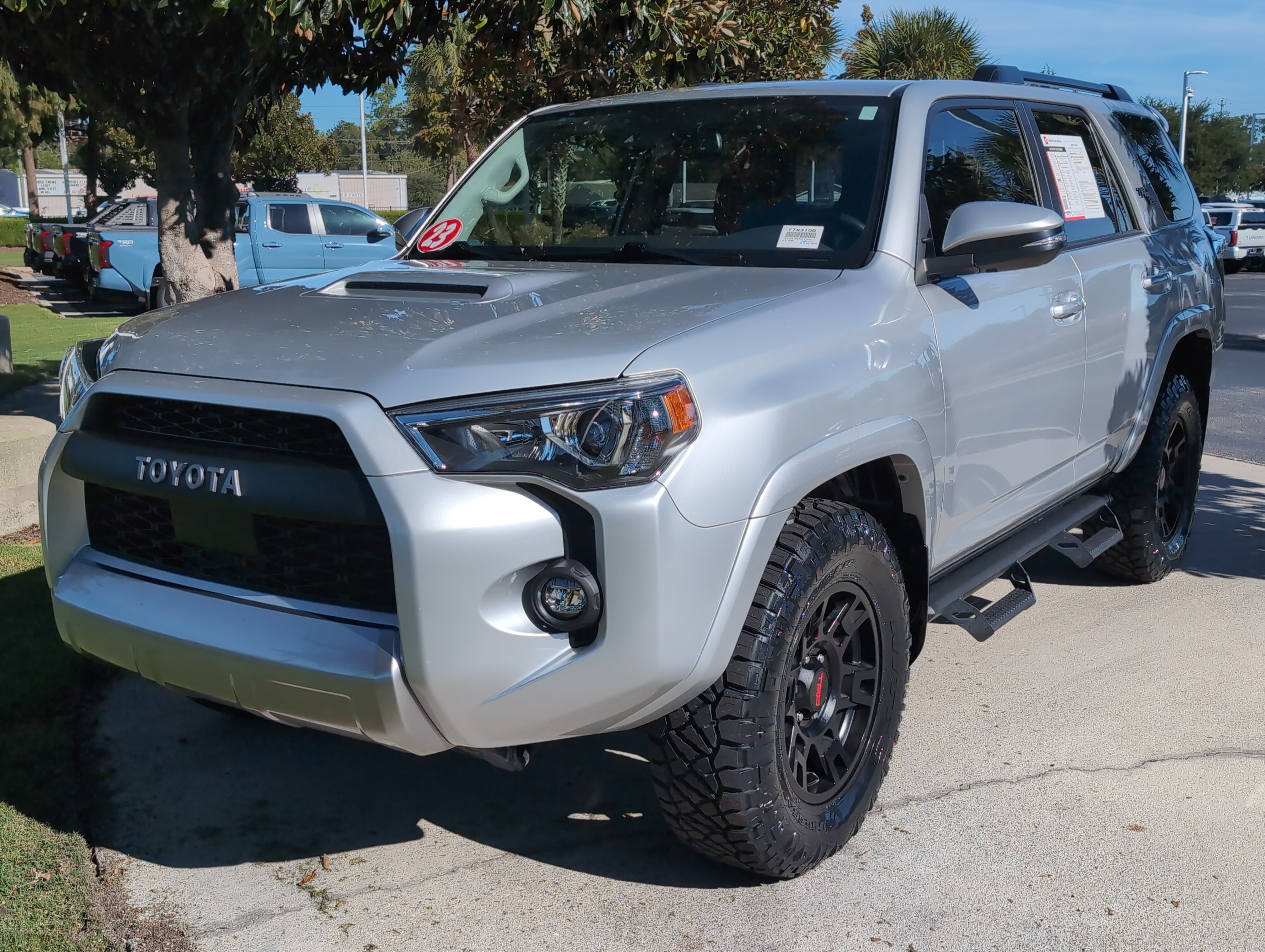 Certified 2023 Toyota 4Runner TRD Off-Road Premium w/ Moonroof Package AWD/4WD image 21