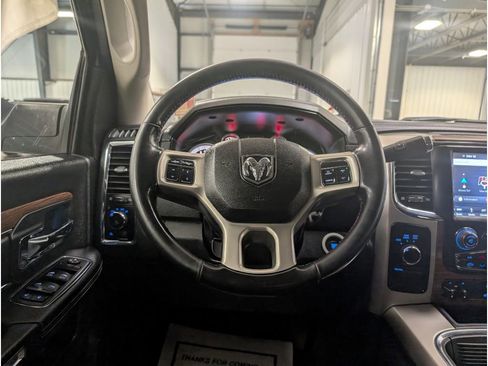 Used 2018 RAM 2500 Laramie w/ Convenience Group image 13