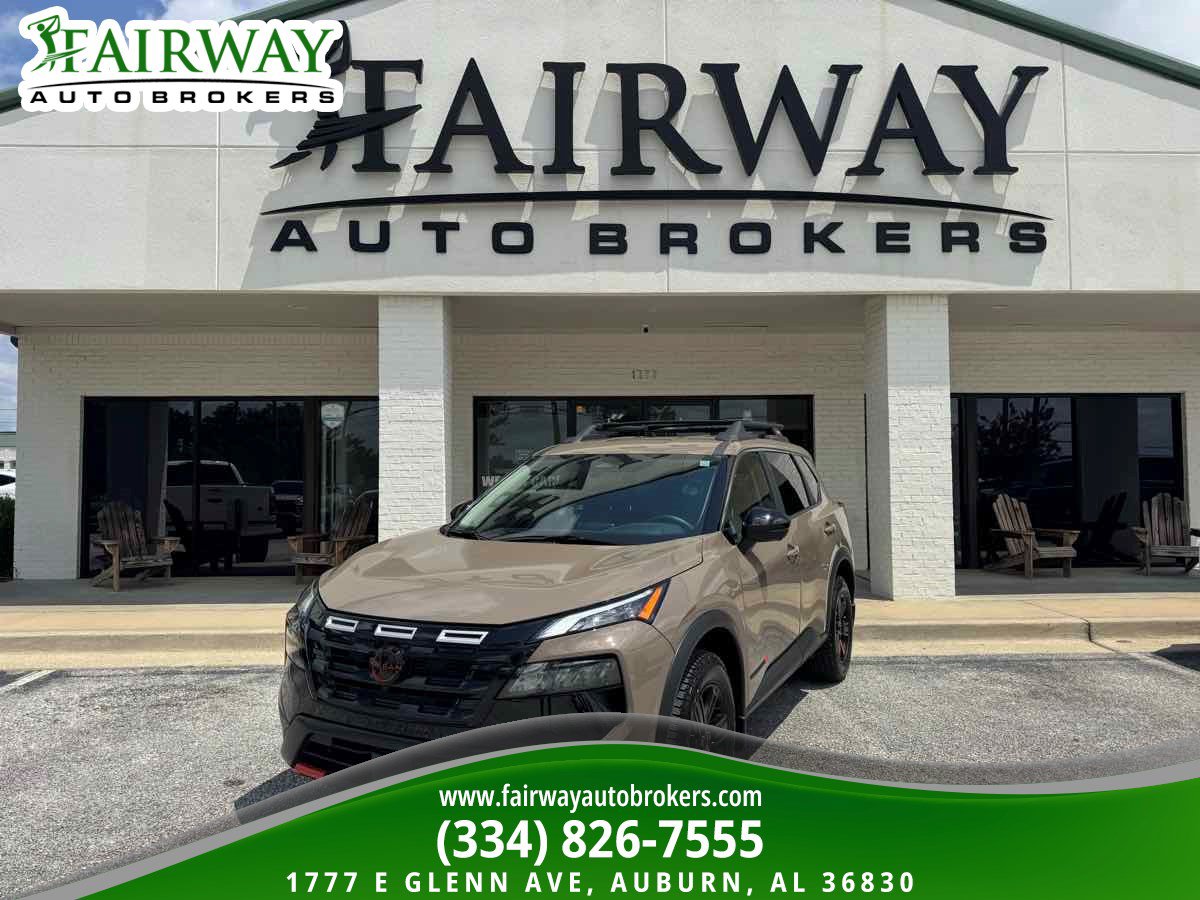 Used 2025 Nissan Rogue SV w/ Rock Creek Premium Package AWD/4WD image 1