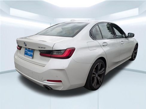 Used 2023 BMW 330i Sedan w/ Premium Package RWD image 2