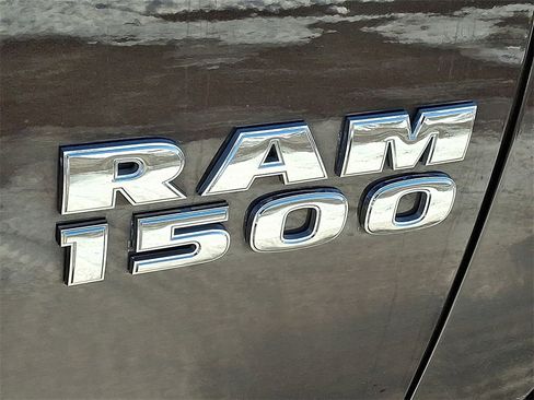 Used 2017 RAM 1500 Big Horn image 30