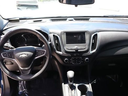 Used 2022 Chevrolet Equinox LT FWD image 30