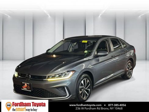 Used 2025 Volkswagen Jetta S FWD image 4
