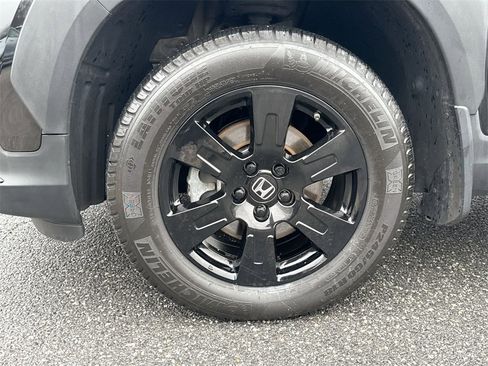 Used 2022 Honda Pilot TrailSport image 19