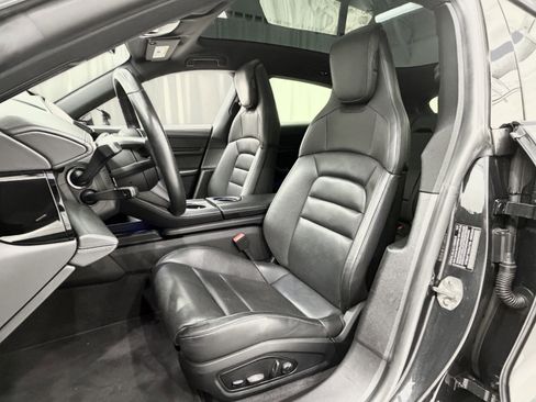 Certified 2022 Porsche Taycan 4 Cross Turismo AWD/4WD image 31