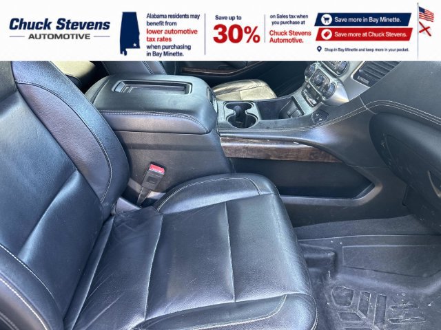 Used 2019 Chevrolet Suburban LT RWD image 5