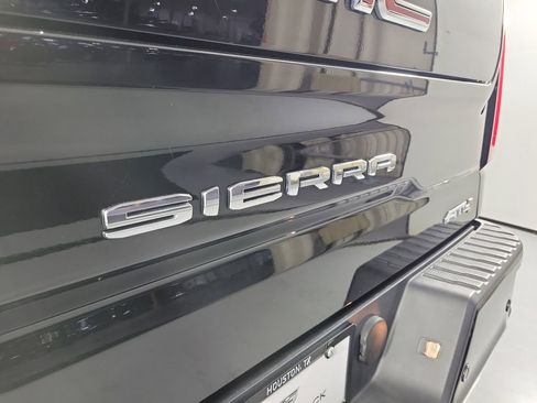 Used 2019 GMC Sierra 1500 AT4 w/ AT4 Premium Package AWD/4WD image 6