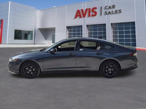 Used 2025 Honda Accord SE image 10