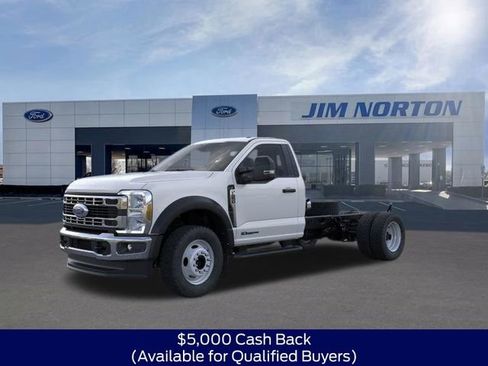 New 2025 Ford F550 4x4 Regular Cab Super Duty image 1