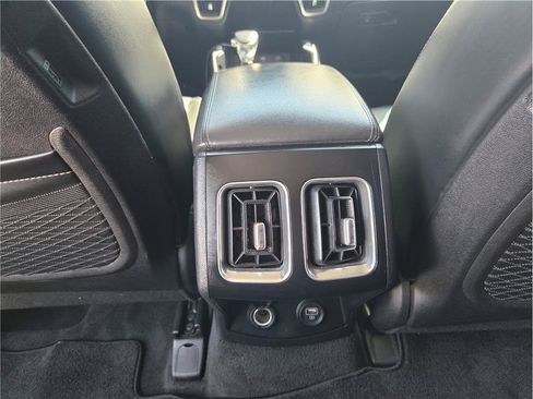 Used 2021 Kia Sorento S w/ Panoramic Sunroof Package FWD image 12