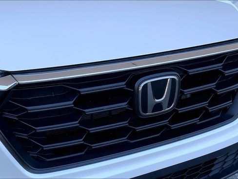 Used 2026 Honda CR-V LX image 32