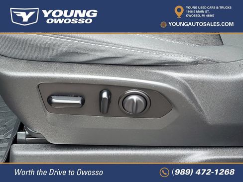 Certified 2021 Chevrolet Silverado 1500 LT AWD/4WD image 9