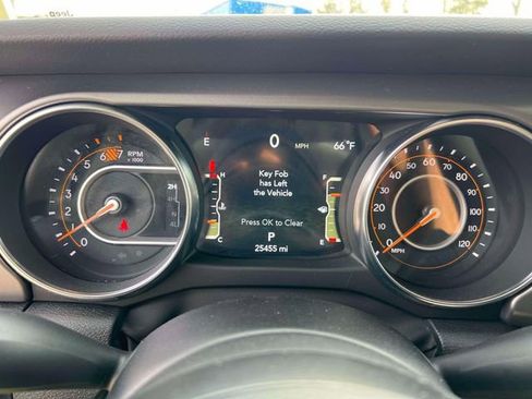 Certified 2023 Jeep Wrangler Unlimited Sport image 28