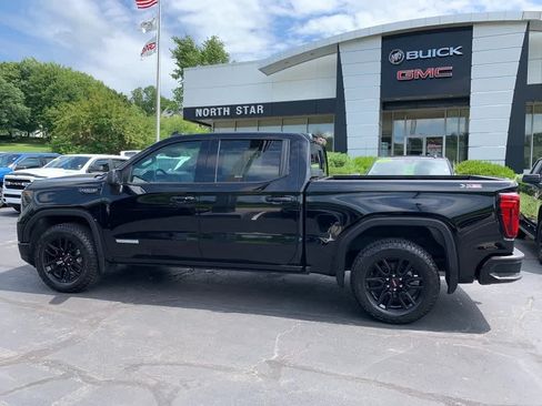 Used 2025 GMC Sierra 1500 Elevation w/ Preferred Package AWD/4WD image 2