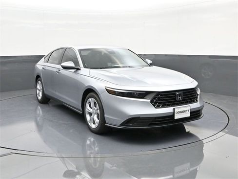 New 2025 Honda Accord LX image 18
