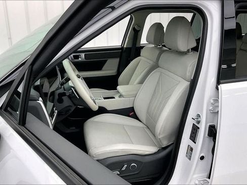 Used 2026 Hyundai Santa Fe SEL AWD/4WD image 8